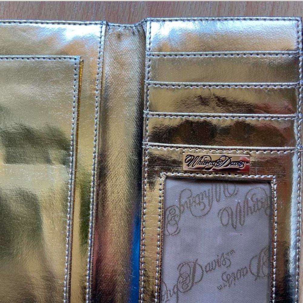 Vintage Whiting & Davis long thin gold chain mesh wallet - Picture 2 of 5